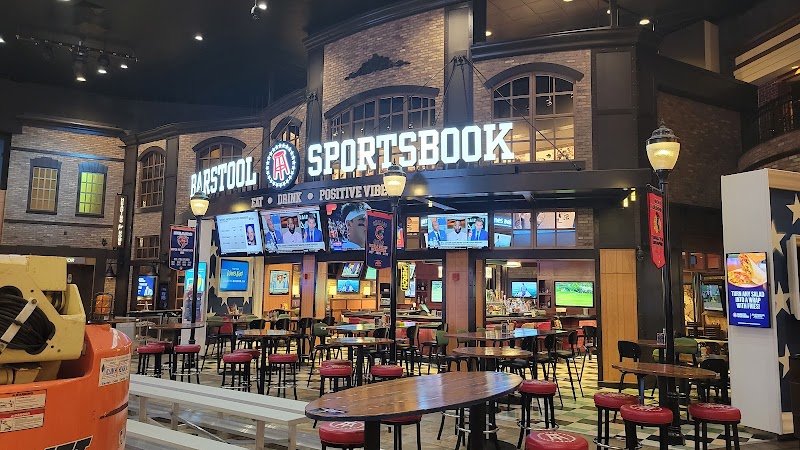 Bottoms Up Sports Bar