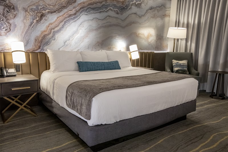 Angel of the Winds Casino Resort