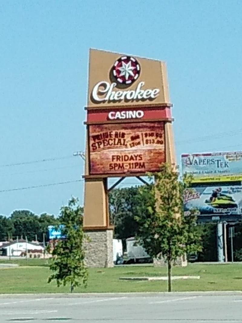 Cherokee Casino Grove photo 6