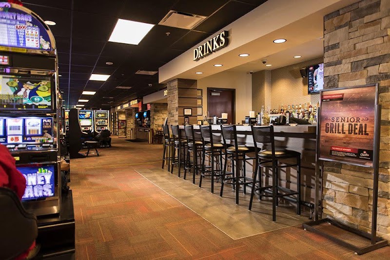 Winners Circle Bar