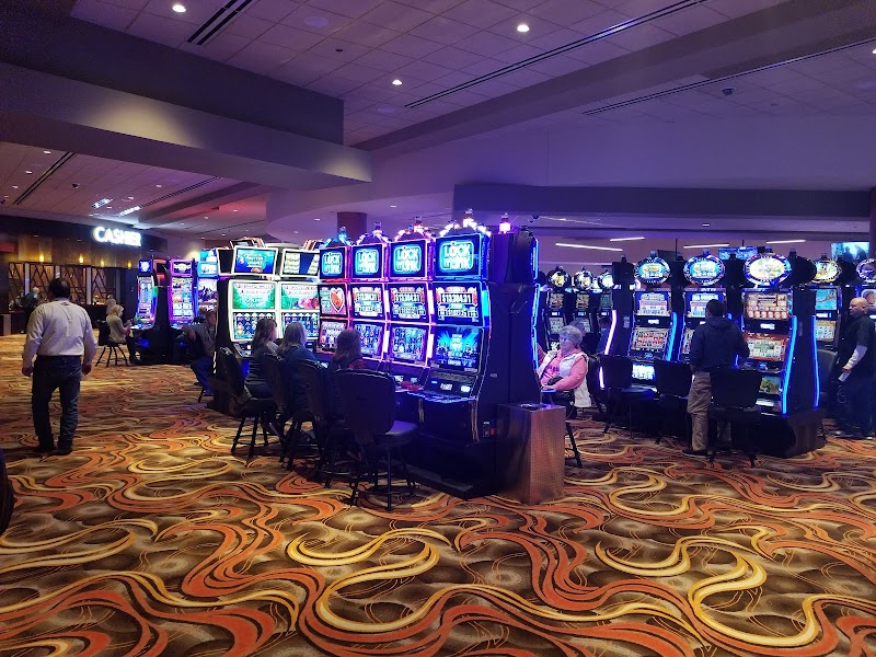 Dakota Magic Casino & Hotel photo 3
