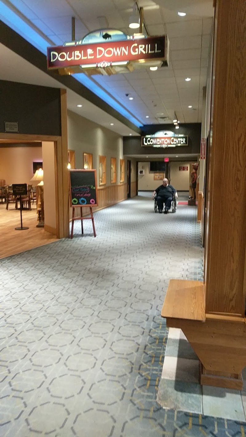 Dakota Magic Casino & Hotel photo 7