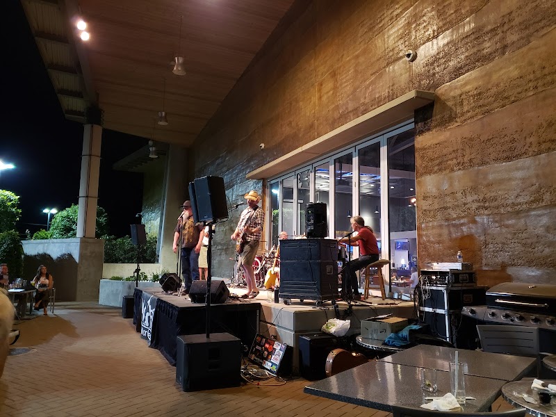 Elements Casino Chilliwack photo 7