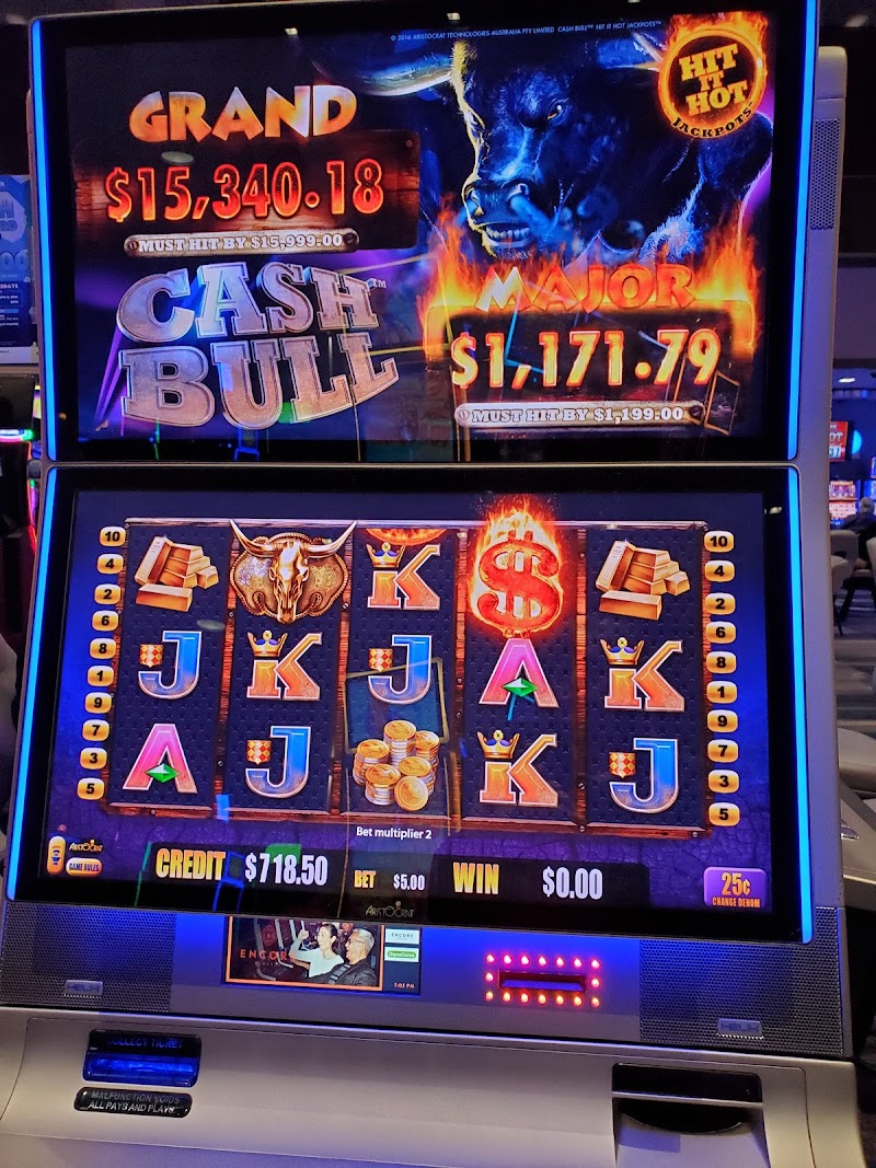 Elements Casino Victoria photo 3