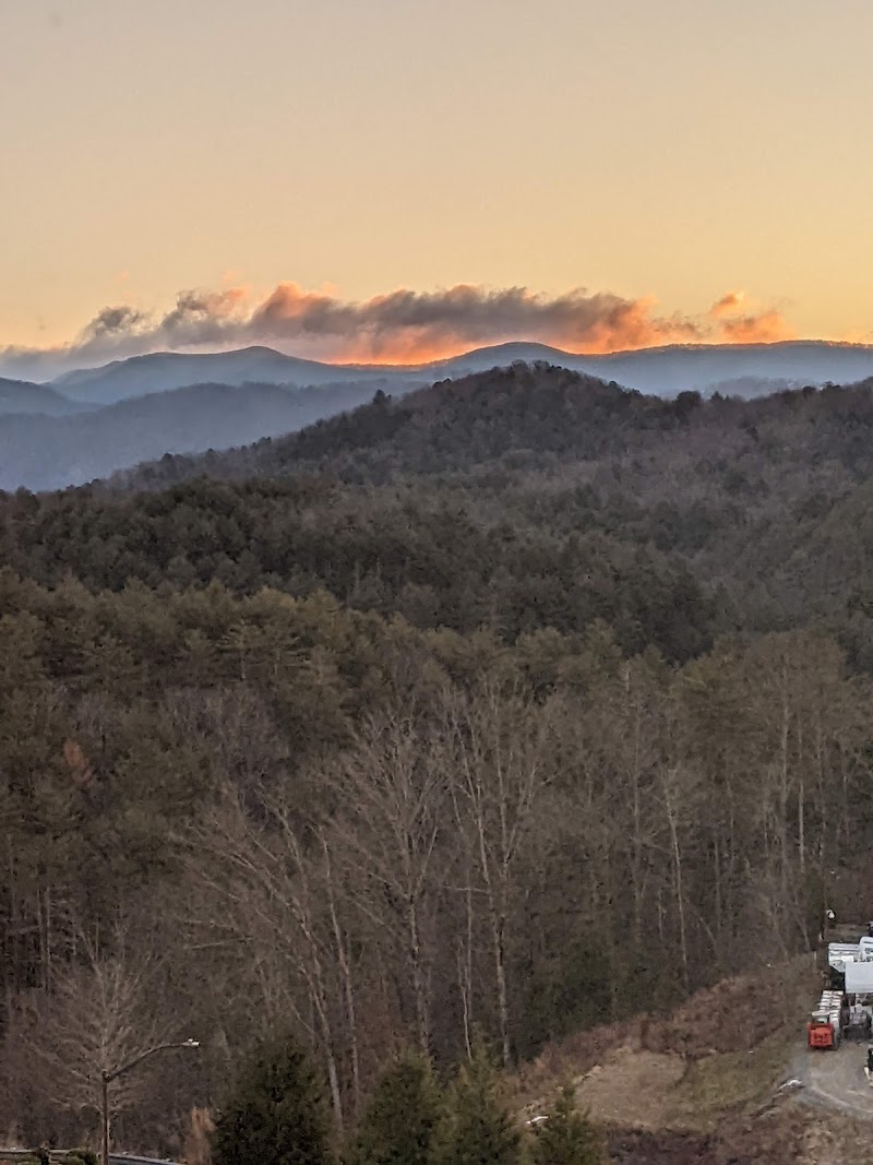 Harrah’s Cherokee Valley River Casino & Hotel photo 7