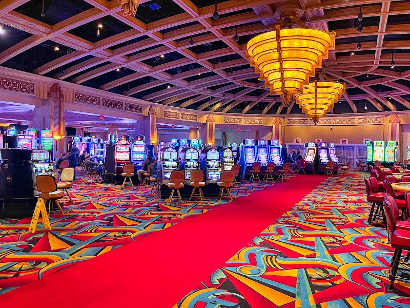 Hollywood Casino at Charles Town Races photo 3
