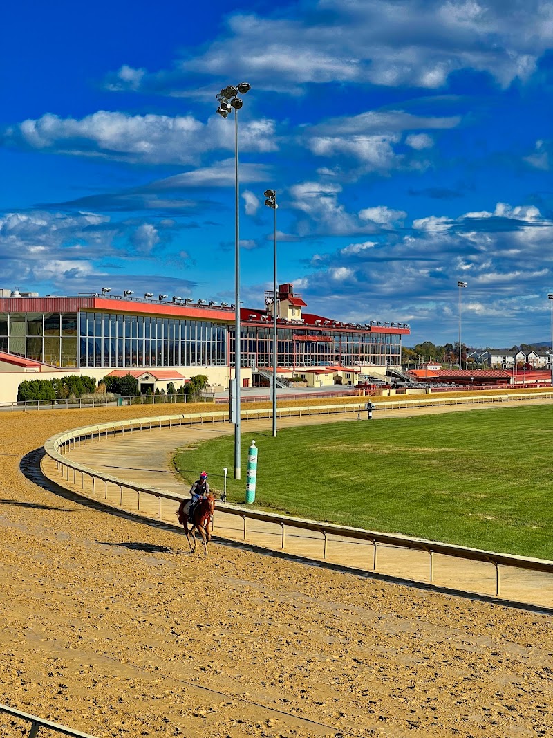 Hollywood Casino at Charles Town Races photo 7