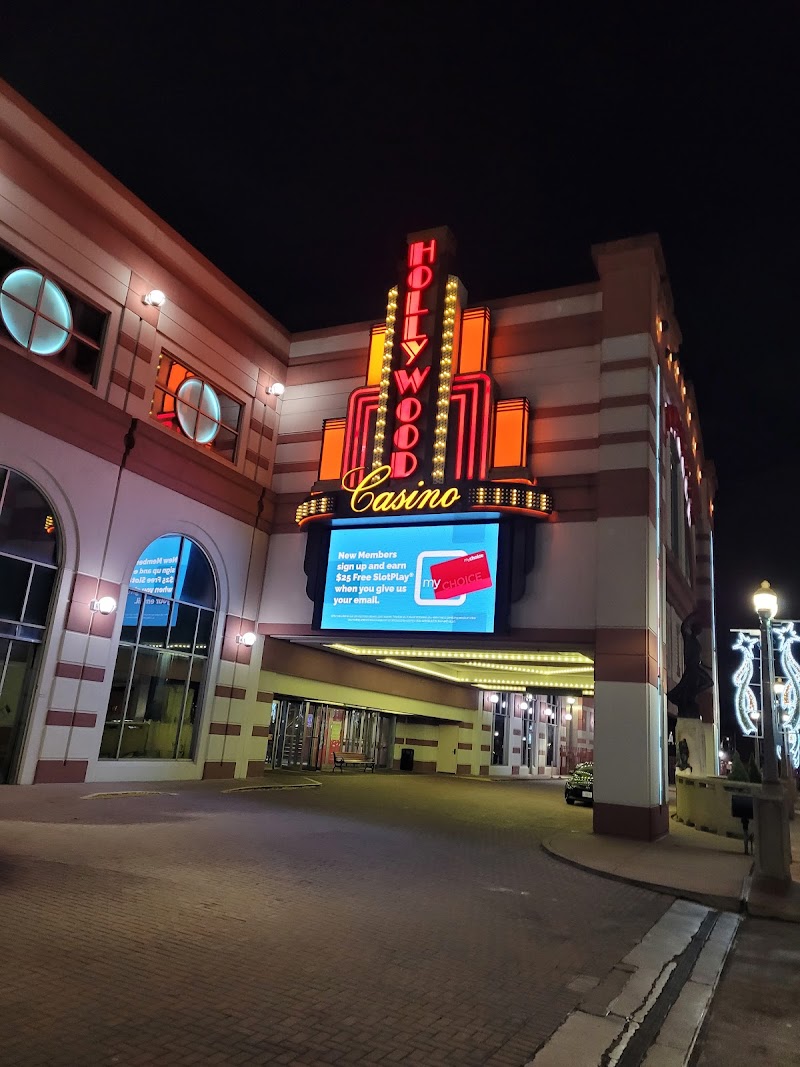 Hollywood Casino Aurora photo 3