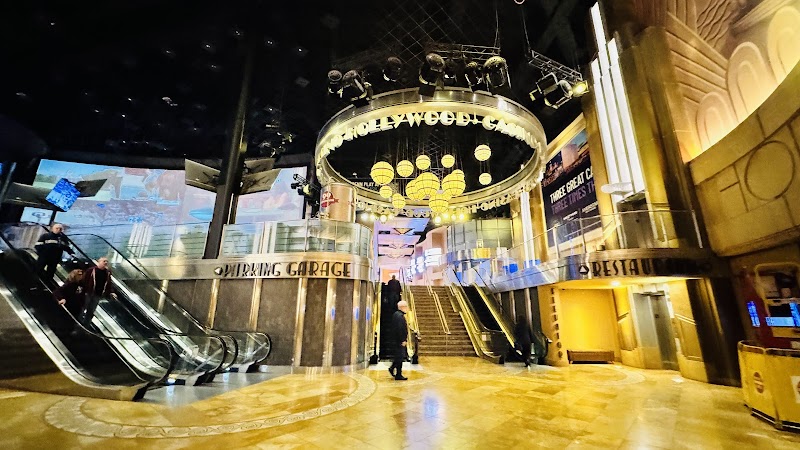Hollywood Casino Joliet photo 7
