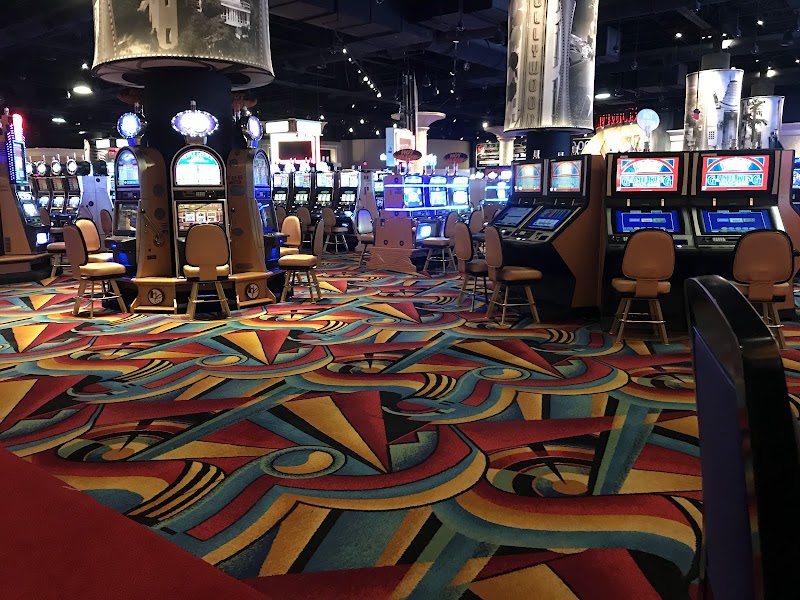 Hollywood Casino Perryville photo 7