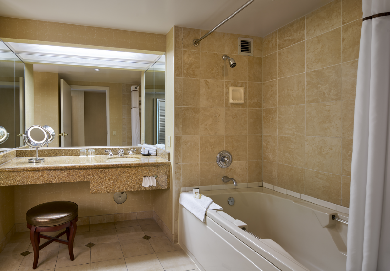 Horseshoe Bossier City Casino & Hotel photo 4