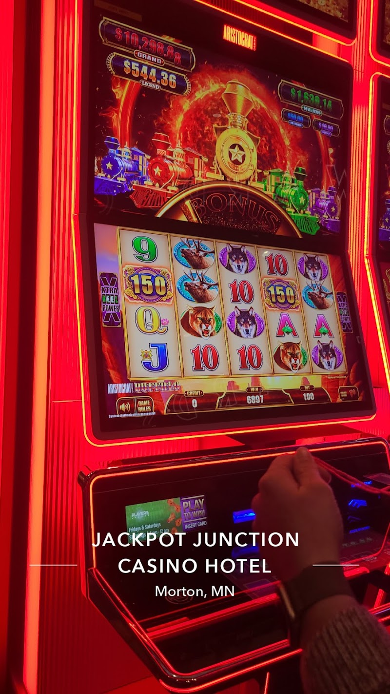 Jackpot Junction Casino Hotel photo 4
