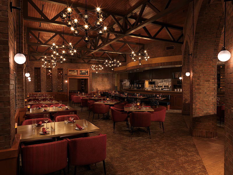 Paisano's Nightclub