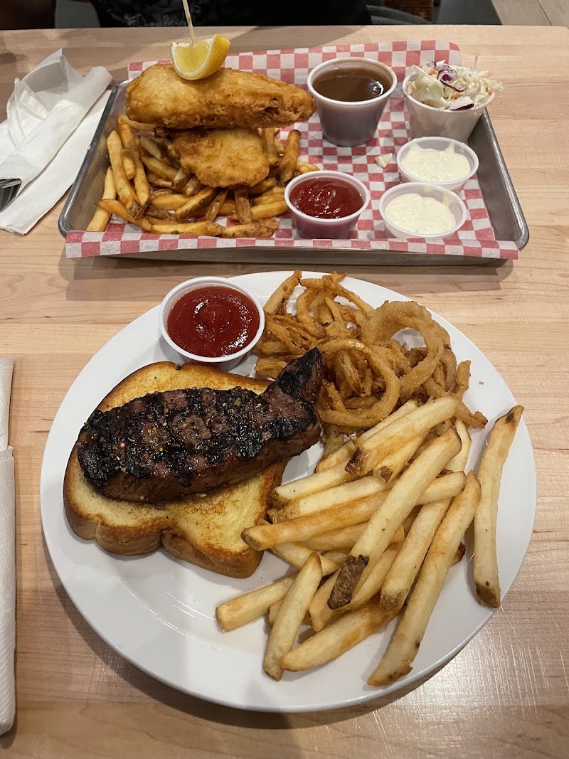 Pure Sports Bar & Grill