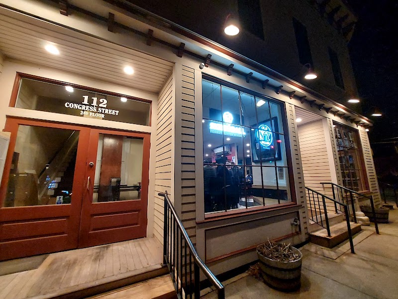 Sports Bar & Grill