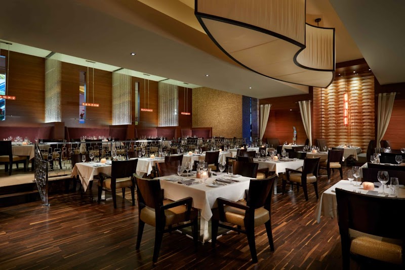 Council Oak Steaks & Seafood