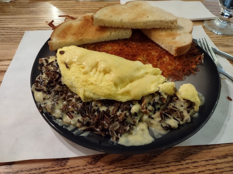 Me-Ki-Noc Restaurant