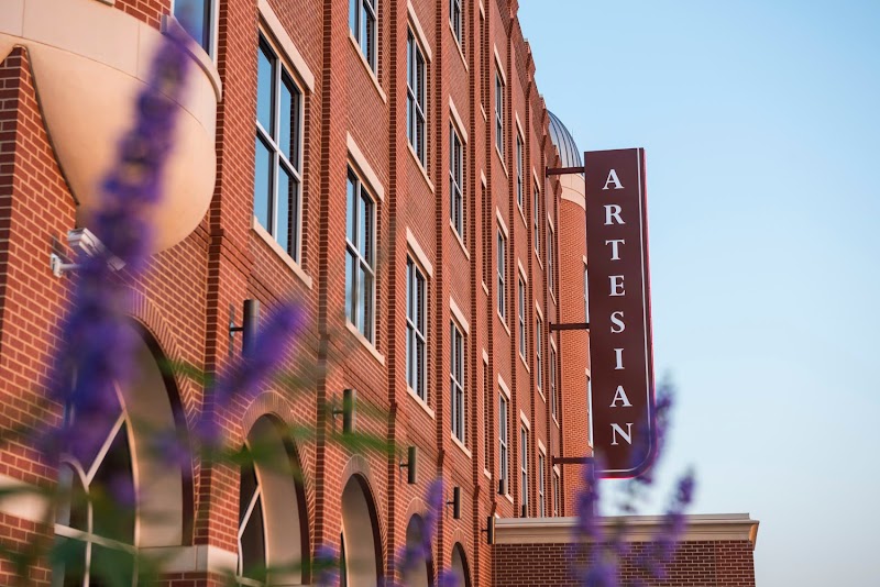 The Artesian Hotel, Casino & Spa photo 7